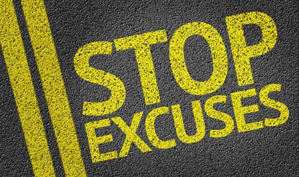 Stop Excusas escritas en el camino
 - Foto, imagen