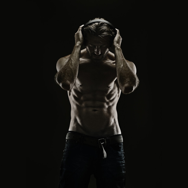 Aesthetic bodybuilding - Photo, Image