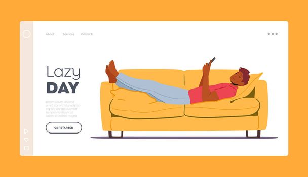 Шаблон посадкової сторінки Lazy Day. Молодий чоловік використовує телефон лежить на дивані вдома, розслабляючись зі смартфоном
 - Вектор, зображення