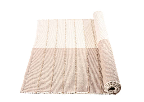 Sauberer trendiger Teppich auf weißem Hintergrund - Foto, Bild