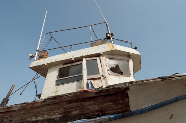 Aufgelassenes altes Fischerboot. - Foto, Bild