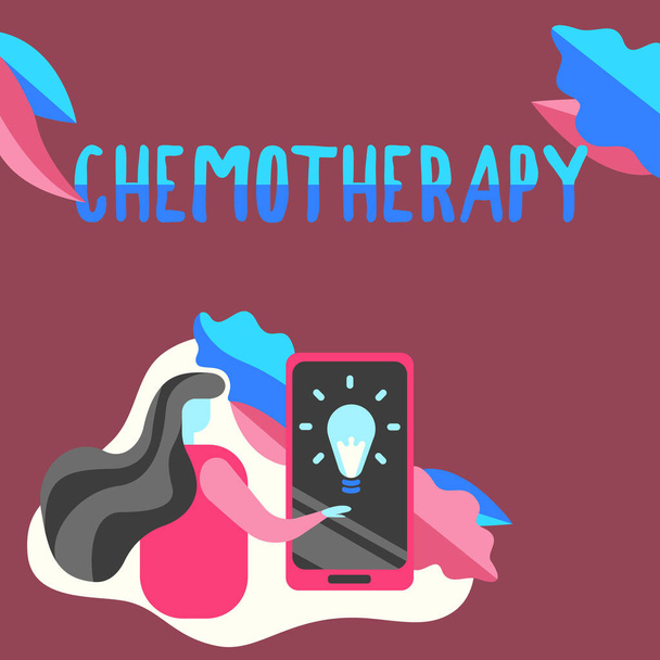 Kavramsal başlık kemoterapi. Mobil Telefonun Kadın Baskı Ekranı 'nda Geleceğin Teknolojisini gösteren kanserli dokuları tedavi etmenin etkili bir yolu. - Fotoğraf, Görsel