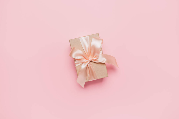 Gifts on pink background, love and valentine concept - Фото, изображение