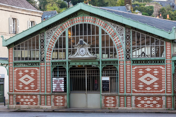 Традиционный рынок французского покрытия
 - Фото, изображение