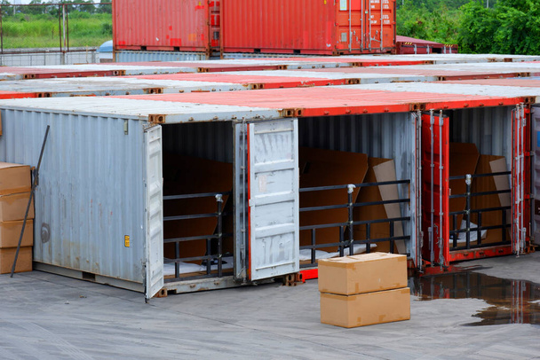 Termékcsomagolás Exportálásra szánt konténerekben Kereskedelem megtekintése - Fotó, kép