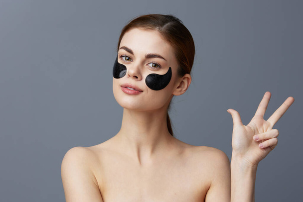 женщина с пятнами на лице чистое здоровье кожи омоложение крупным планом стиль жизни - Фото, изображение