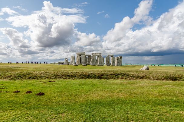 Stonehenge - egy ősi őskori kő emlékmű közelében salisbur - Fotó, kép