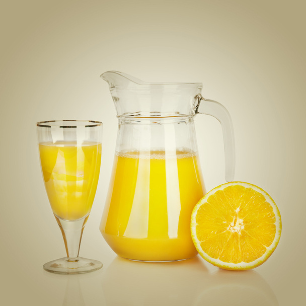 Orange juice and slices of orange - Photo, Image