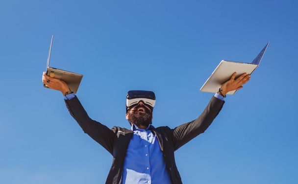 Businessman virtual reality. Future technology concept. Beardedv man in 3d glasses and laptop. - Fotografie, Obrázek