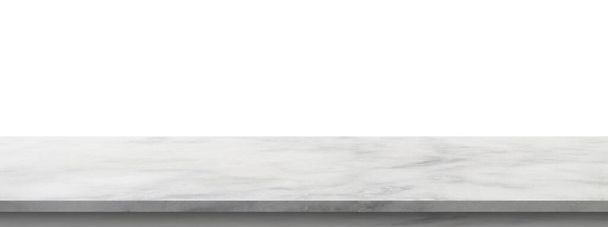 dessus de table en marbre blanc isolé sur fond blanc pour l'affichage du produit - Photo, image