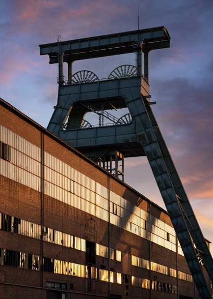 Ewald Pit, dziedzictwo przemysłowe metropolii Ruhr w Herten, Niemcy - Zdjęcie, obraz