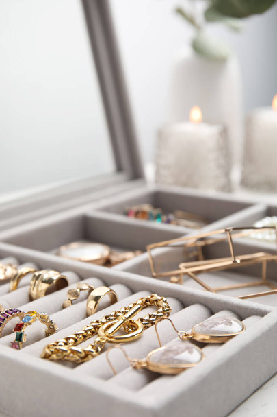 Elegant jewelry box with beautiful bijouterie, closeup - Foto, immagini