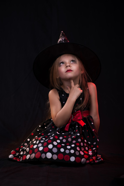 Cadılar Bayramı küçük cadı - Fotoğraf, Görsel