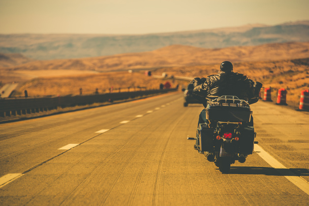 motorkář na koni motocyklu - Fotografie, Obrázek