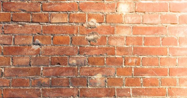 Sfondo del vecchio muro di mattoni vintage in morbida luce diffusa - Foto, immagini