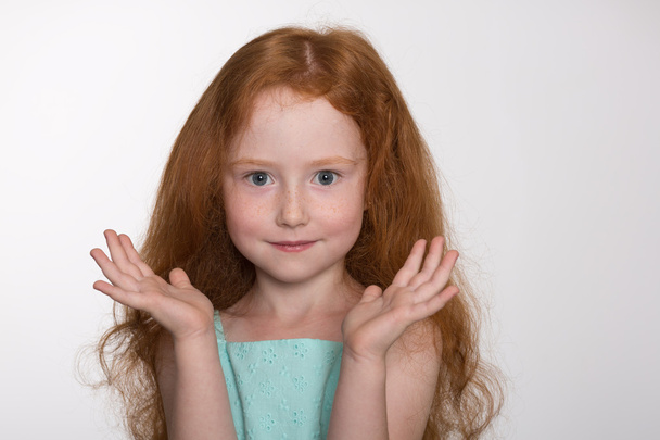 Little redhead girl six years  - Valokuva, kuva