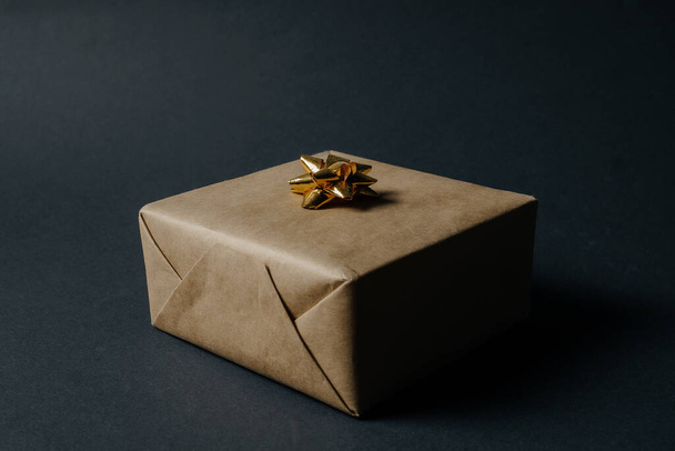 birthday present box on black background - Foto, Imagem