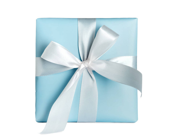 Gift box with ribbon and bow on white background - Fotografie, Obrázek