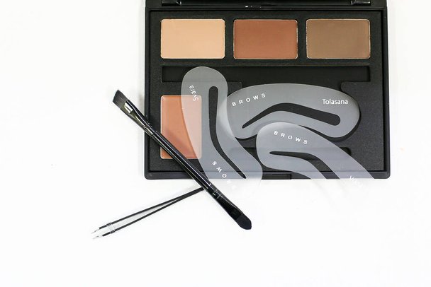 palette set of eyebrow shadows with shalons and brushes - Photo, Image