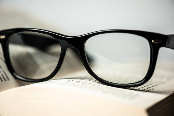 Clear eyeglasses concept white background - Foto, Imagem
