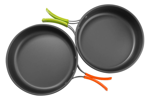 deux casseroles en aluminium sur fond blanc, ustensiles de camping, isoler, poser à plat - Photo, image