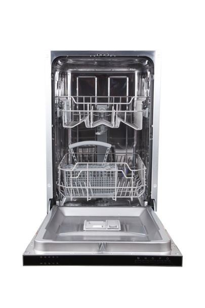 Nouveau lave-vaisselle vide avec porte ouverte isolée sur fond blanc - Photo, image