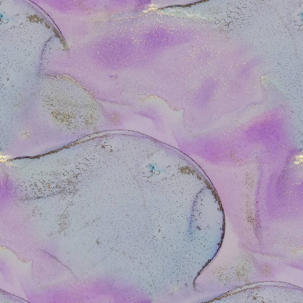 ピンクアルコールインク大理石。ライラックアルコールインクの背景。金の東洋の背景。流体グリーンパターン。ブルーアートペイント。バイオレット大理石の水彩。紫色の水の色のキャンバス。緑のシームレスな絵画. - 写真・画像