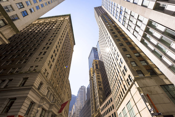 Vista del centro de Nueva York, Estados Unidos. Rascacielos hechos en estilos clásicos y modernos - Foto, Imagen