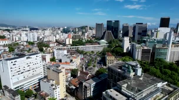 Panorámica amplia vista del centro de la ciudad de Río de Janeiro Brasil. Monumento turístico. Oficinas edificios exterior y zona portuaria cerca de la bahía de Guanabara. - Imágenes, Vídeo