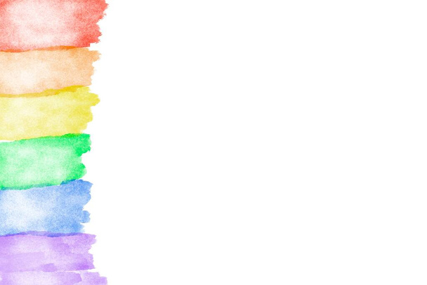 Szivárvány utánzó akvarell fényes illusztráció elszigetelt fehér háttér piros, narancs, sárga, zöld, kék, lila textúra csíkok, grunge ecset készlet, LMBT meleg büszkeség zászló. - Fotó, kép