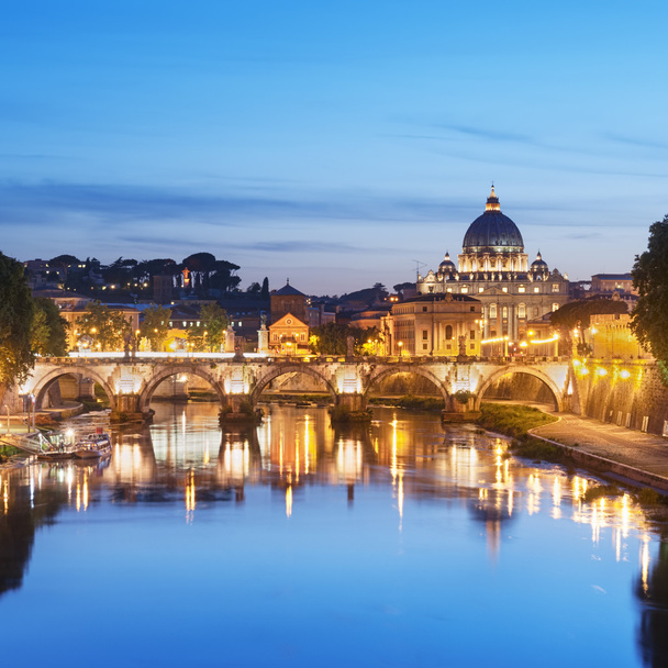 Pietarinkirkko, Rooma - Italia
 - Valokuva, kuva