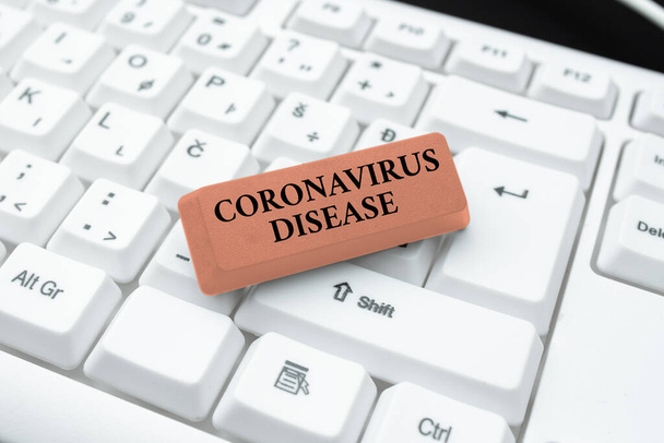 Signe texte montrant la maladie du coronavirus. Vitrine commerciale définie comme une maladie causée par un nouveau virus SARSCoV2 Rédaction de codes de programme sur le site Web, apprentissage d'un nouveau langage de programmation - Photo, image