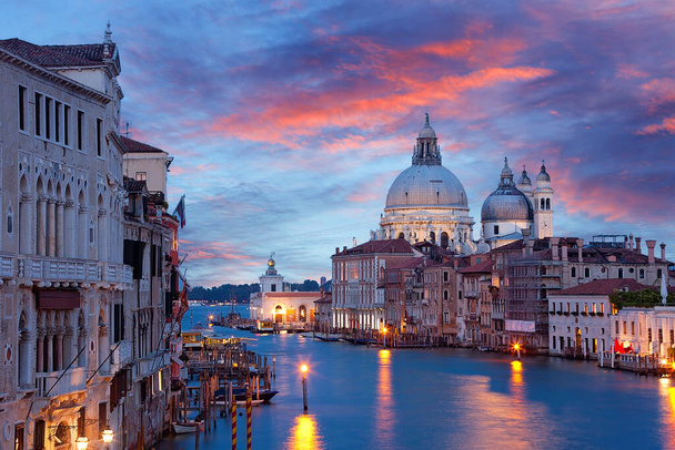 Venedig, Italien 'deki Sonnenuntergang - Fotoğraf, Görsel