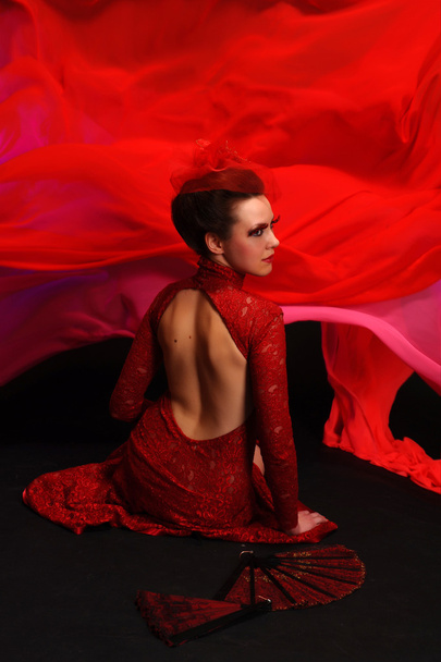Woman in red - Φωτογραφία, εικόνα