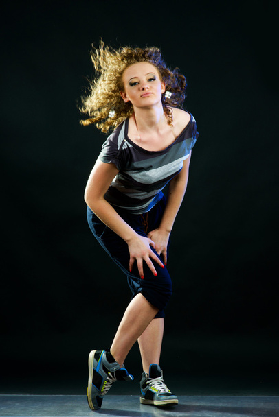 Γυναίκα που χορεύει - Φωτογραφία, εικόνα