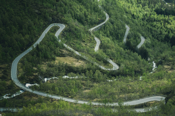 aerial view of the road in the mountains - Foto, Imagem
