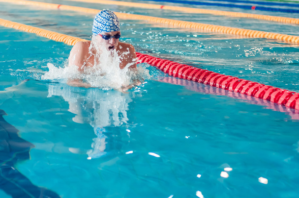 ペルミ地方選手権水泳 - 写真・画像