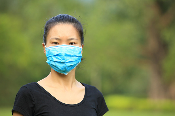 Asian woman wear face mask - Φωτογραφία, εικόνα