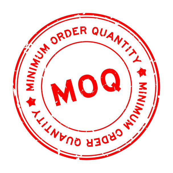Grunge rood MOQ Minimale afname Hoeveelheid woord rond rubber zegel stempel op witte achtergrond - Vector, afbeelding