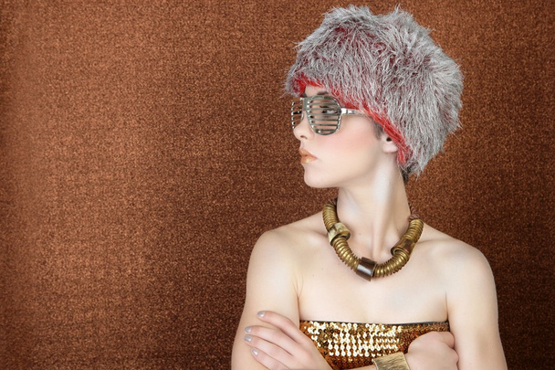 Fashion futuristic woman bronze golden profile - 写真・画像