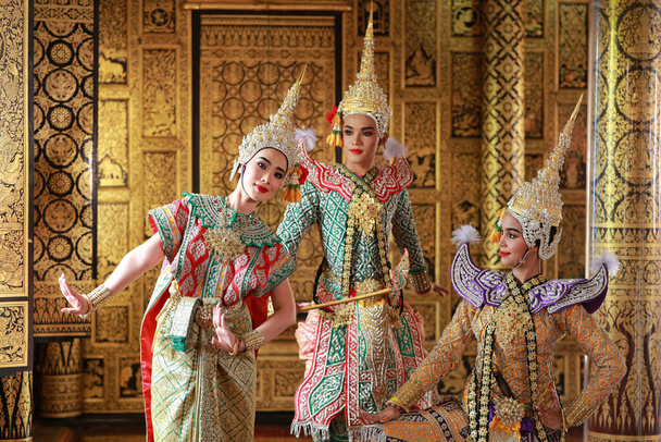 Piękny portret Khona, dramat taneczny z Tajlandii - Zdjęcie, obraz