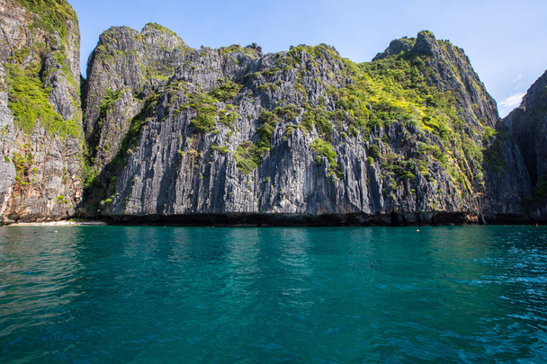 bellissimo paesaggio phi hpi isola posizione kra bi Thailandia - Foto, immagini