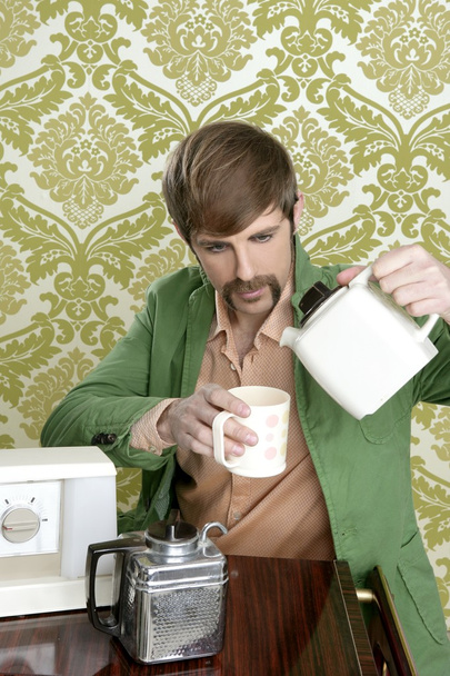 Geek retro man drinking tea coffee vintage teapot - Valokuva, kuva