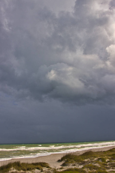 Winter storm over empty beaches in Indialantic Florida - Fotografie, Obrázek