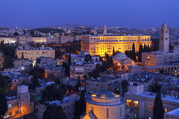 παλιά πόλη της Ιερουσαλήμ το βράδυ, Ισραήλ - Φωτογραφία, εικόνα