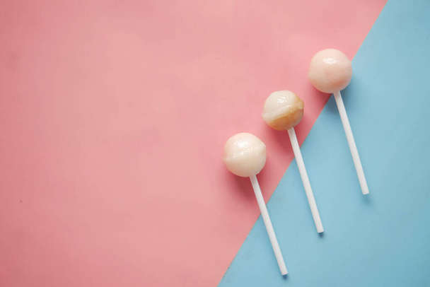 close up of lollipop candy on table  - Zdjęcie, obraz