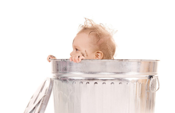 Baby in trash can - Zdjęcie, obraz
