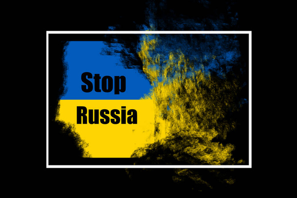 Oekraïense vlag, stop Rusland, opschrift op de vlag stop Poetin, Oekraïense vlag op een zwarte achtergrond. - Foto, afbeelding
