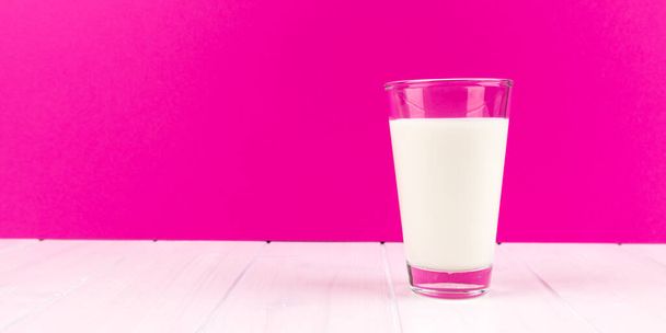 glass of milk on pink background - Photo, image