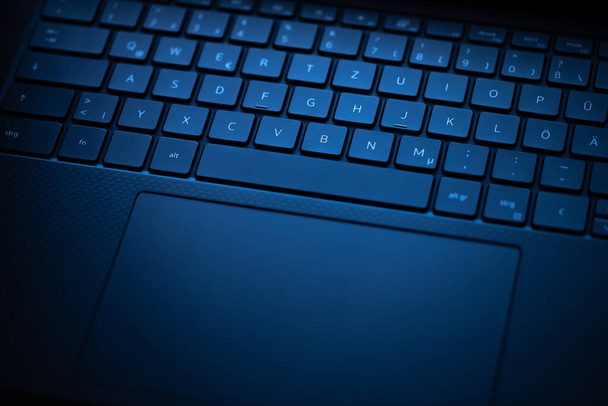 computer keyboard with white background - Zdjęcie, obraz